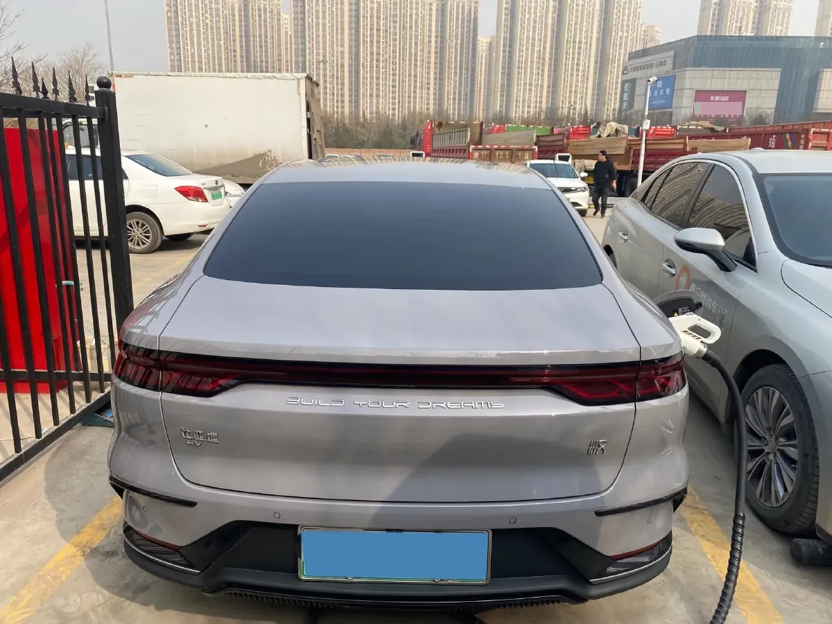 2025 BYD Han BEV 72KWH,autocango,china used car exporter,china ev exporter,chinese used car exporter,chinese used ev exporter