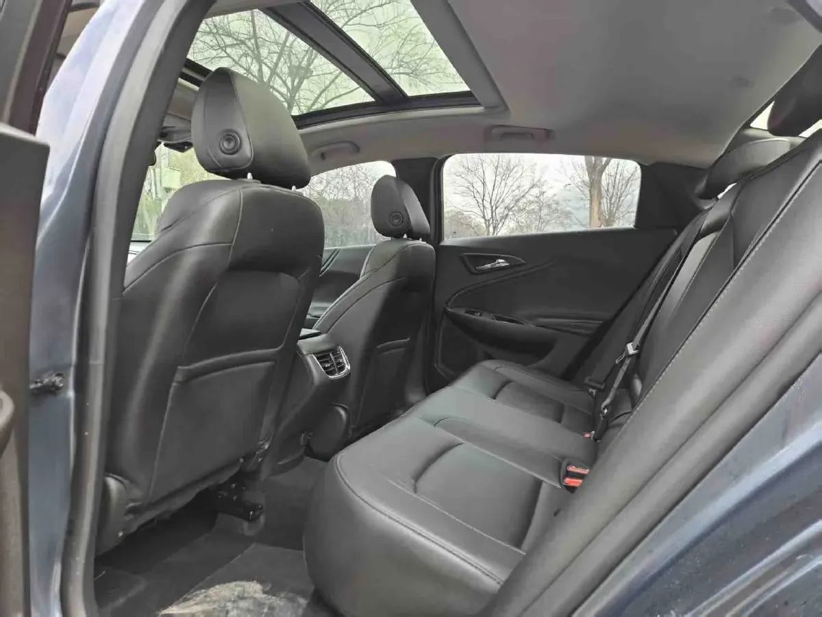 2022 Chevrolet Malibu XL 1.5T 169HP L4 9AT,autocango,china used car exporter,china ev exporter,chinese used car exporter,chinese used ev exporter