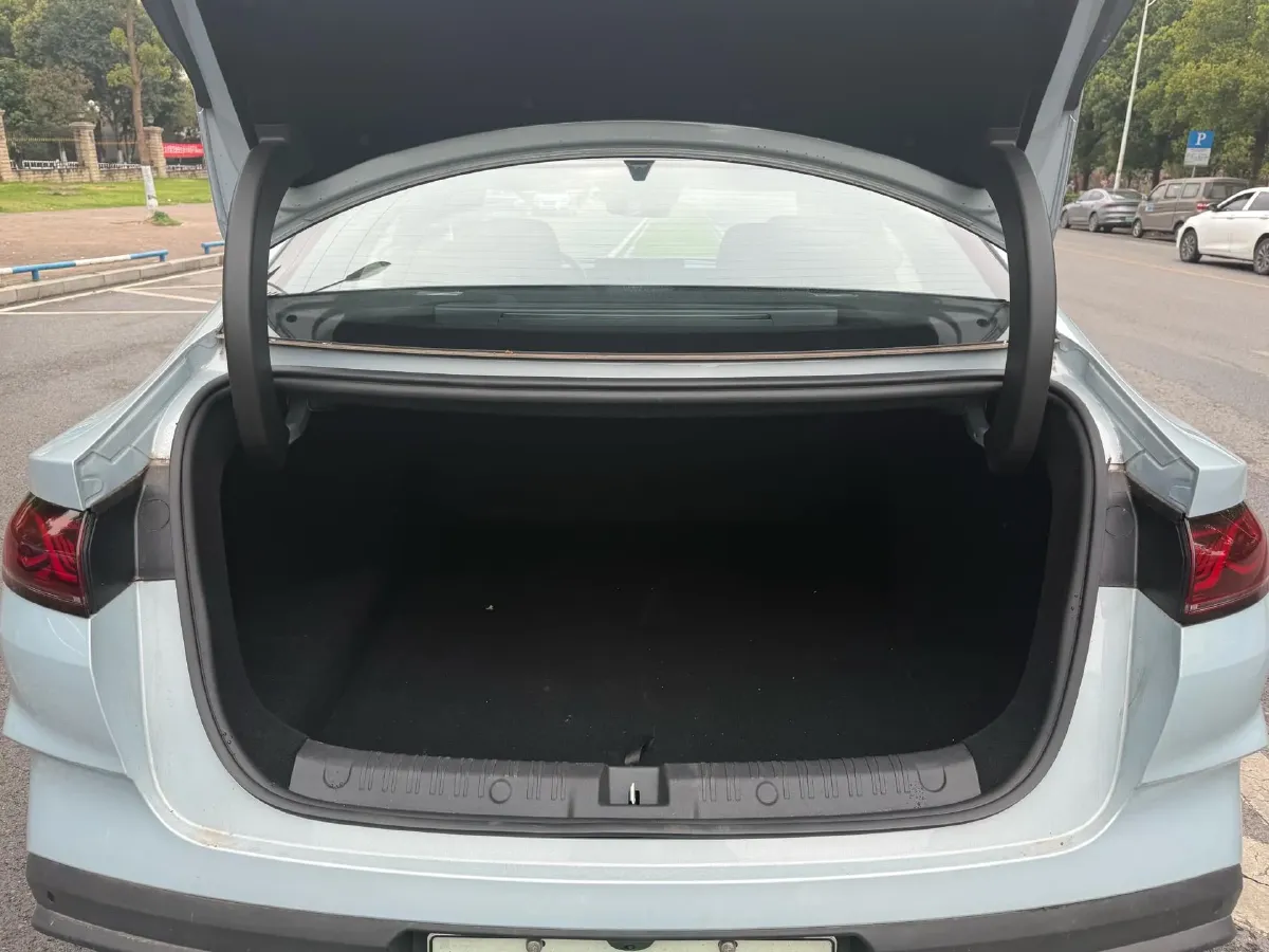 2025 BYD QinL 1.5L 101HP L4 E-CVT PHEV 15.87KWH,autocango,china used car exporter,china ev exporter,chinese used car exporter,chinese used ev exporter