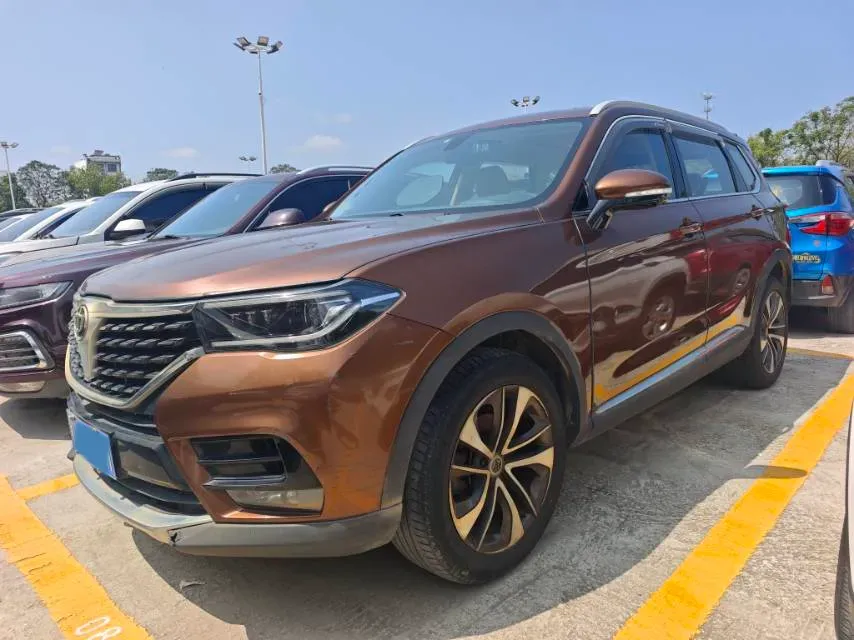 2018 Brilliance Auto V7 1.6T 204HP L4 7DCT,autocango,china used car exporter,china ev exporter,chinese used car exporter,chinese used ev exporter