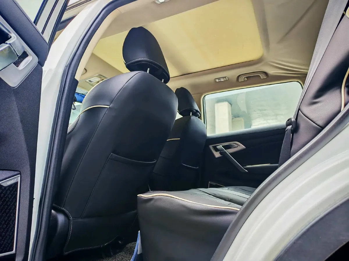 2016 Geely Azkarra 1.8T 184HP L4 6AT,autocango,china used car exporter,china ev exporter,chinese used car exporter,chinese used ev exporter