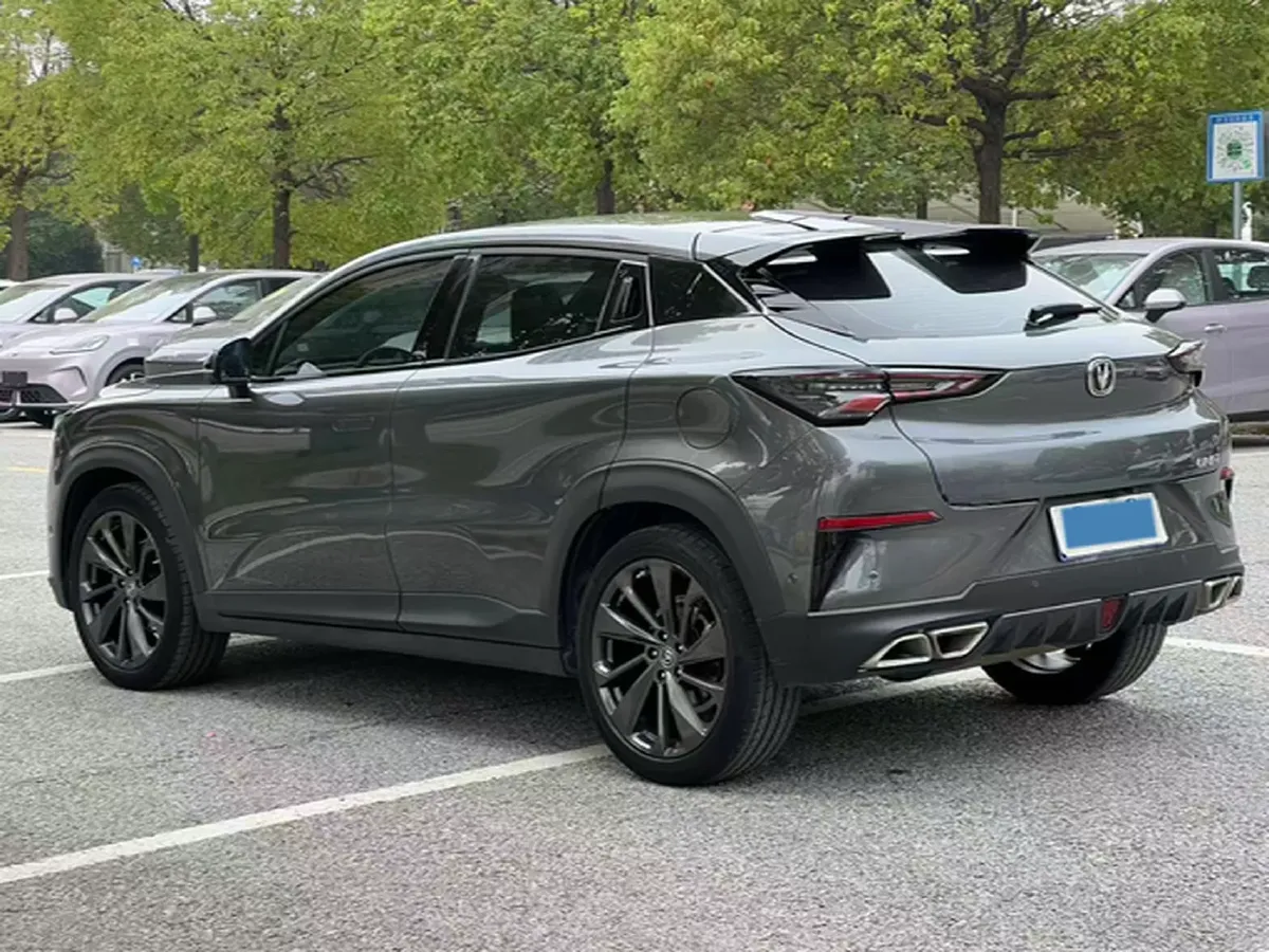 2020 ChangAn UNI-T 1.5T 180HP L4 7DCT,autocango,china used car exporter,china ev exporter,chinese used car exporter,chinese used ev exporter