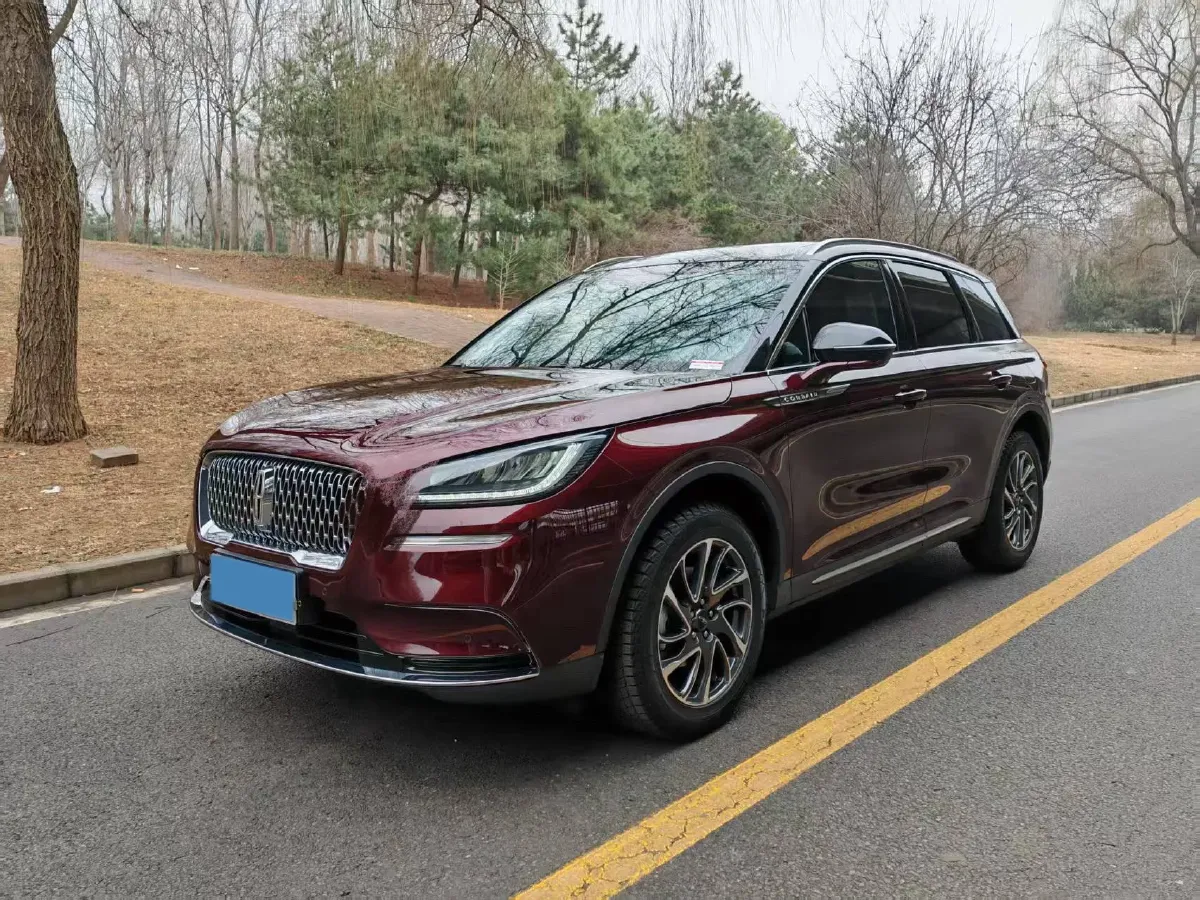 2022 Lincoln Corsair 2.0T 245HP L4 8AT,autocango,china used car exporter,china ev exporter,chinese used car exporter,chinese used ev exporter