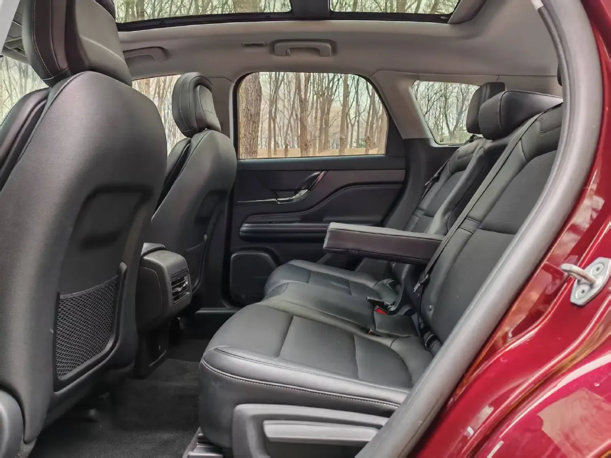 2022 Lincoln Corsair 2.0T 245HP L4 8AT,autocango,china used car exporter,china ev exporter,chinese used car exporter,chinese used ev exporter