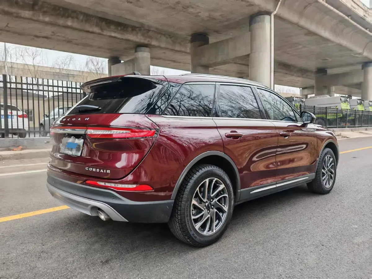 2022 Lincoln Corsair 2.0T 245HP L4 8AT,autocango,china used car exporter,china ev exporter,chinese used car exporter,chinese used ev exporter