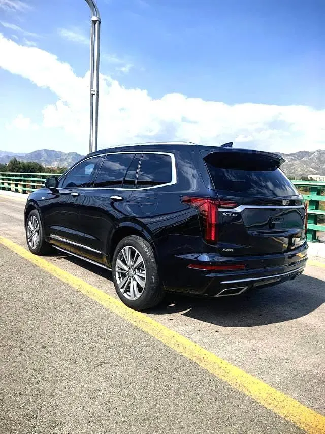 2021 Cadillac XT6 2.0T 237HP L4 9AT,autocango,china used car exporter,china ev exporter,chinese used car exporter,chinese used ev exporter