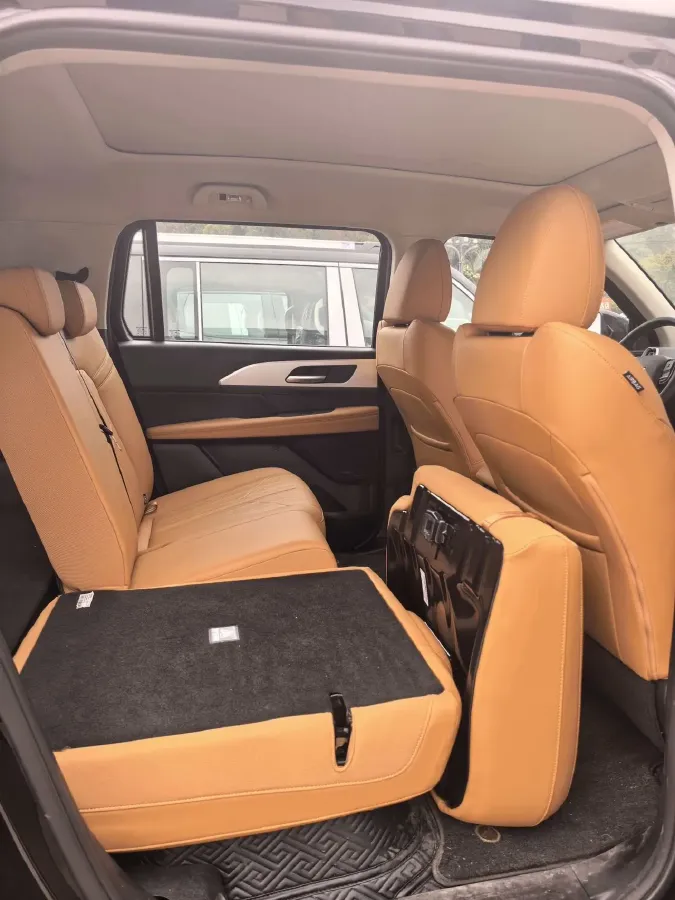 2025 Haval H5 2.0T 166HP L4 8AT,autocango,china used car exporter,china ev exporter,chinese used car exporter,chinese used ev exporter