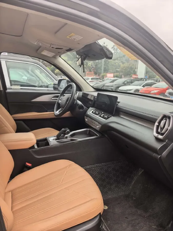 2025 Haval H5 2.0T 166HP L4 8AT,autocango,china used car exporter,china ev exporter,chinese used car exporter,chinese used ev exporter