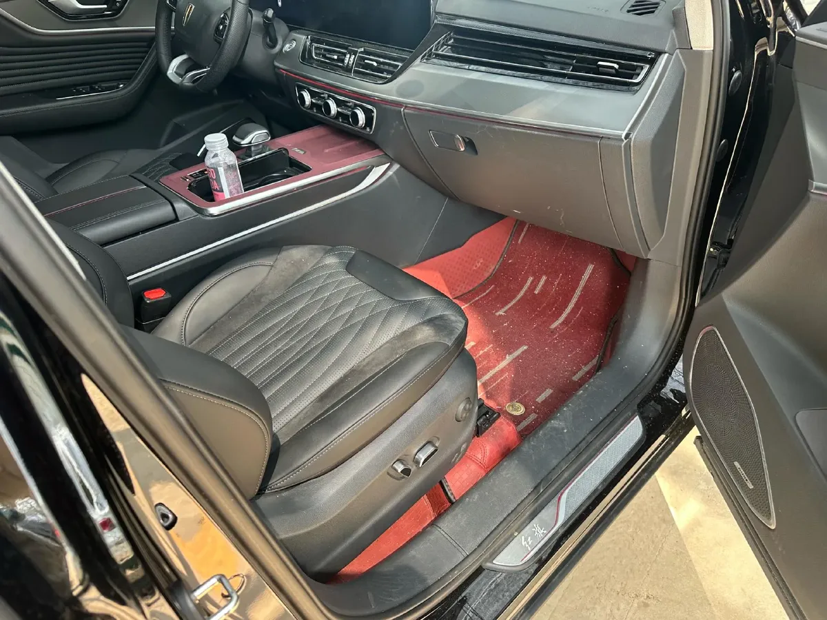 2023 HongQi HS5 2.0T 252HP L4 8AT,autocango,china used car exporter,china ev exporter,chinese used car exporter,chinese used ev exporter