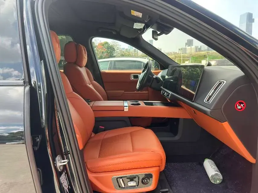 2022 Li L9 Range Extended 154HP REEV 42.6KWH,autocango,china used car exporter,china ev exporter,chinese used car exporter,chinese used ev exporter