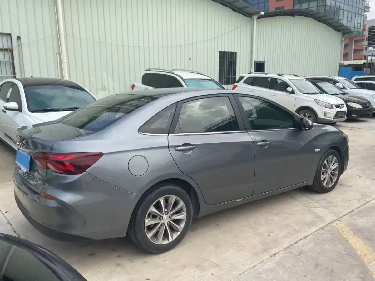 2020 Chevrolet Monza 1.5L 113HP L4 6AT,autocango,china used car exporter,china ev exporter,chinese used car exporter,chinese used ev exporter