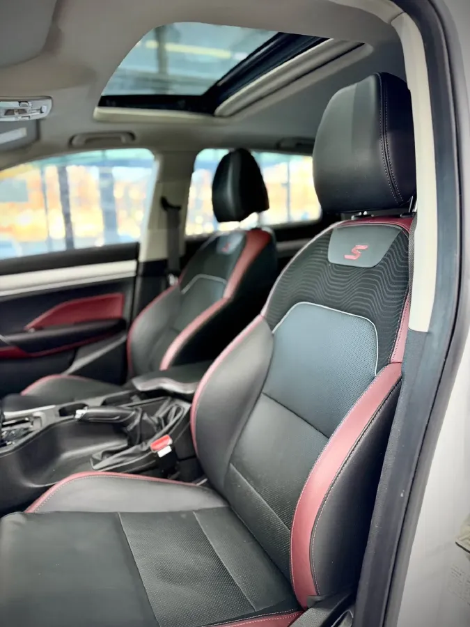 2021 Geely Coolray 1.4T 141HP L4 6DCT,autocango,china used car exporter,china ev exporter,chinese used car exporter,chinese used ev exporter