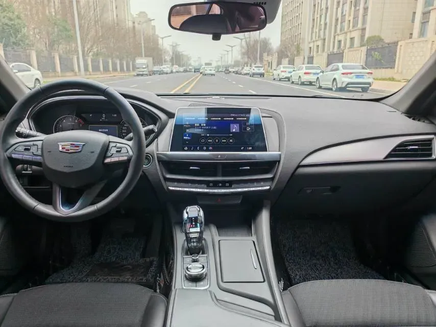2022 Cadillac CT5 2.0T 237HP L4 10AT,autocango,china used car exporter,china ev exporter,chinese used car exporter,chinese used ev exporter