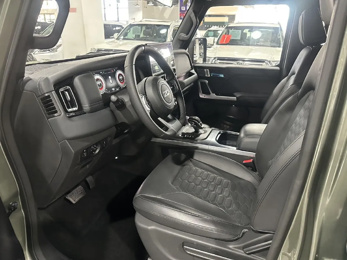 2024 212 212 T01 2.0T 252HP L4 8AT,autocango,china used car exporter,china ev exporter,chinese used car exporter,chinese used ev exporter