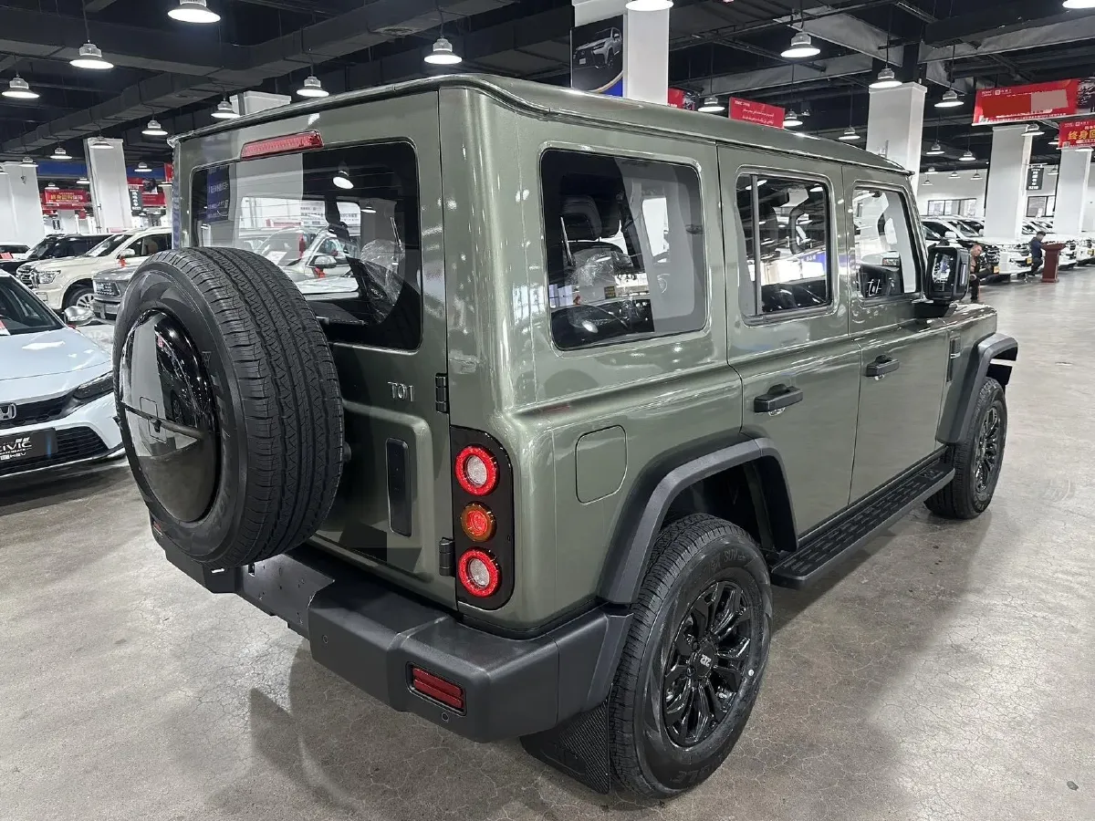 2024 212 212 T01 2.0T 252HP L4 8AT,autocango,china used car exporter,china ev exporter,chinese used car exporter,chinese used ev exporter