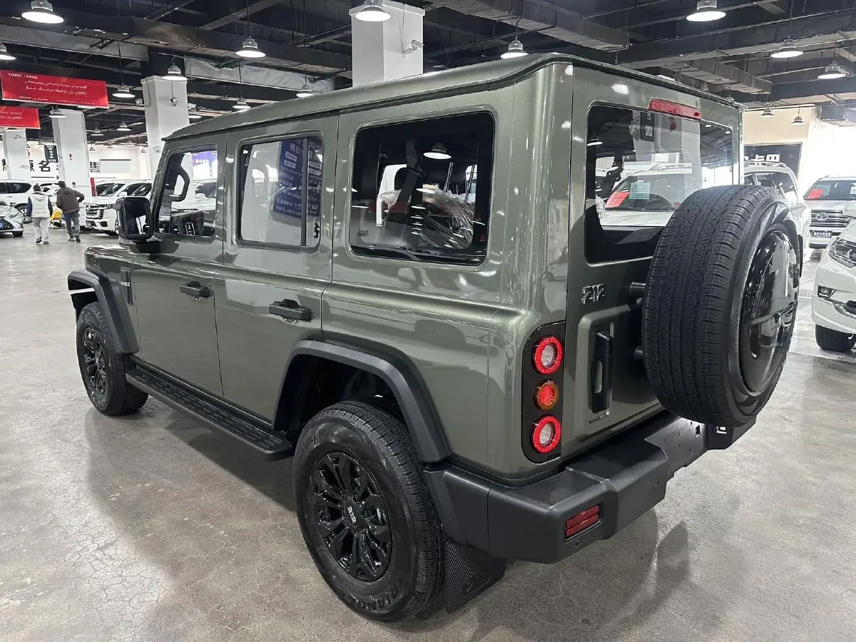 2024 212 212 T01 2.0T 252HP L4 8AT,autocango,china used car exporter,china ev exporter,chinese used car exporter,chinese used ev exporter