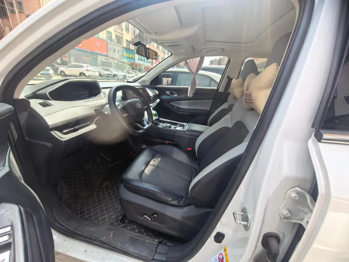 2024 ChangAn QiYuan Q05 1.5L 110HP L4 E-CVT PHEV 18.4KWH,autocango,china used car exporter,china ev exporter,chinese used car exporter,chinese used ev exporter