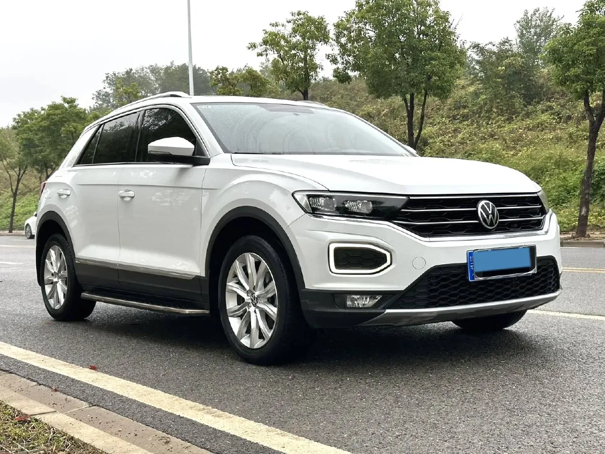 2021 Volkswagen T-Roc 1.4T 150HP L4 7DCT,autocango,china used car exporter,china ev exporter,chinese used car exporter,chinese used ev exporter