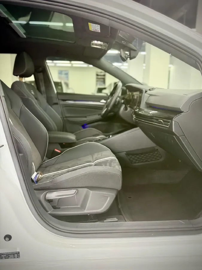 2021 Volkswagen Golf 1.4T 150HP L4 7DCT,autocango,china used car exporter,china ev exporter,chinese used car exporter,chinese used ev exporter