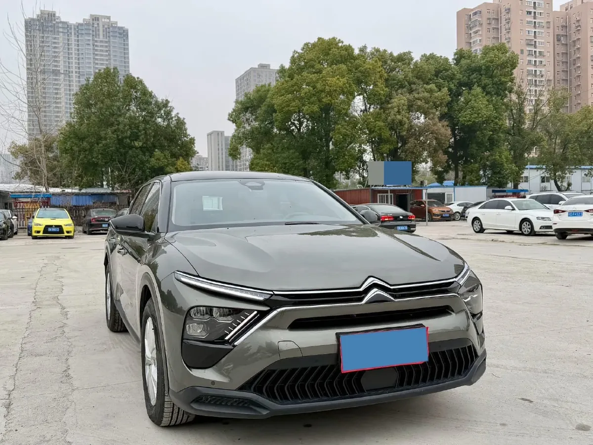 2024 Citroen C5 X 1.6T 175HP L4 8AT,autocango,china used car exporter,china ev exporter,chinese used car exporter,chinese used ev exporter