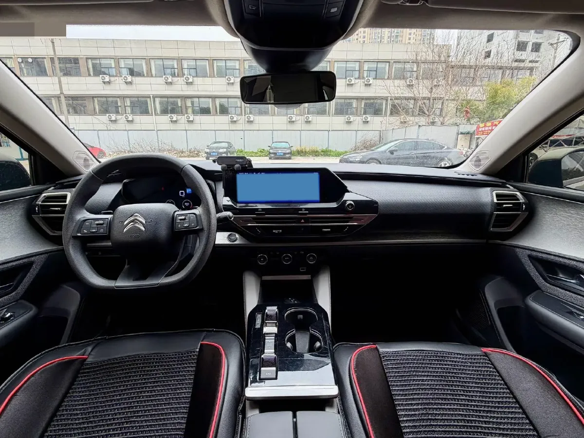 2024 Citroen C5 X 1.6T 175HP L4 8AT,autocango,china used car exporter,china ev exporter,chinese used car exporter,chinese used ev exporter