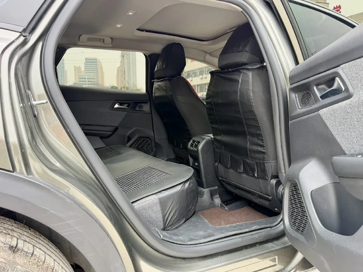 2024 Citroen C5 X 1.6T 175HP L4 8AT,autocango,china used car exporter,china ev exporter,chinese used car exporter,chinese used ev exporter