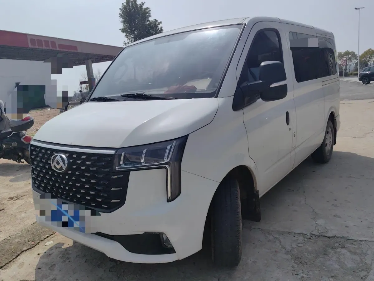 2021 MAXUS XinTu V80 2.0T 139HP L4 6MT,autocango,china used car exporter,china ev exporter,chinese used car exporter,chinese used ev exporter