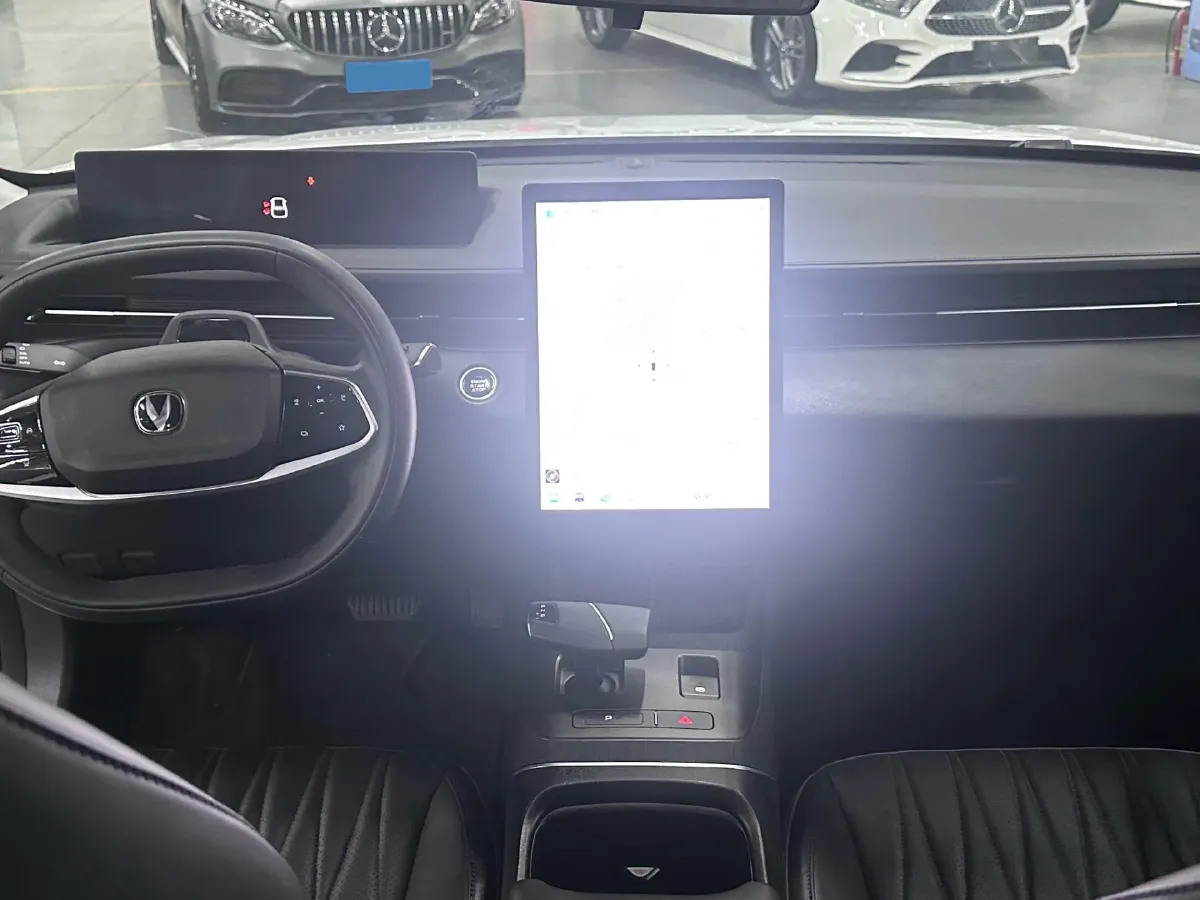 2023 ChangAn Lamore 1.5T 170HP L4 7DCT,autocango,china used car exporter,china ev exporter,chinese used car exporter,chinese used ev exporter