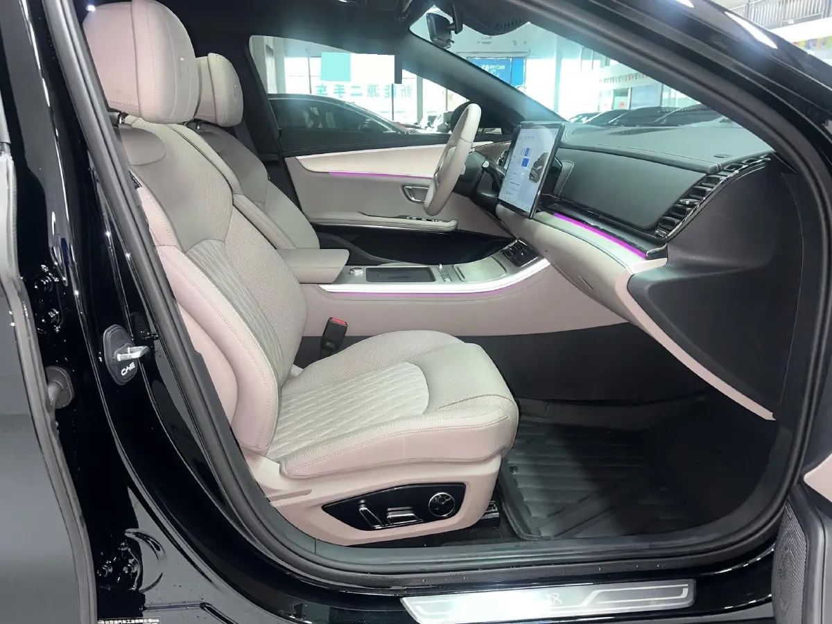 2025 BYD Han BEV,autocango,china used car exporter,china ev exporter,chinese used car exporter,chinese used ev exporter