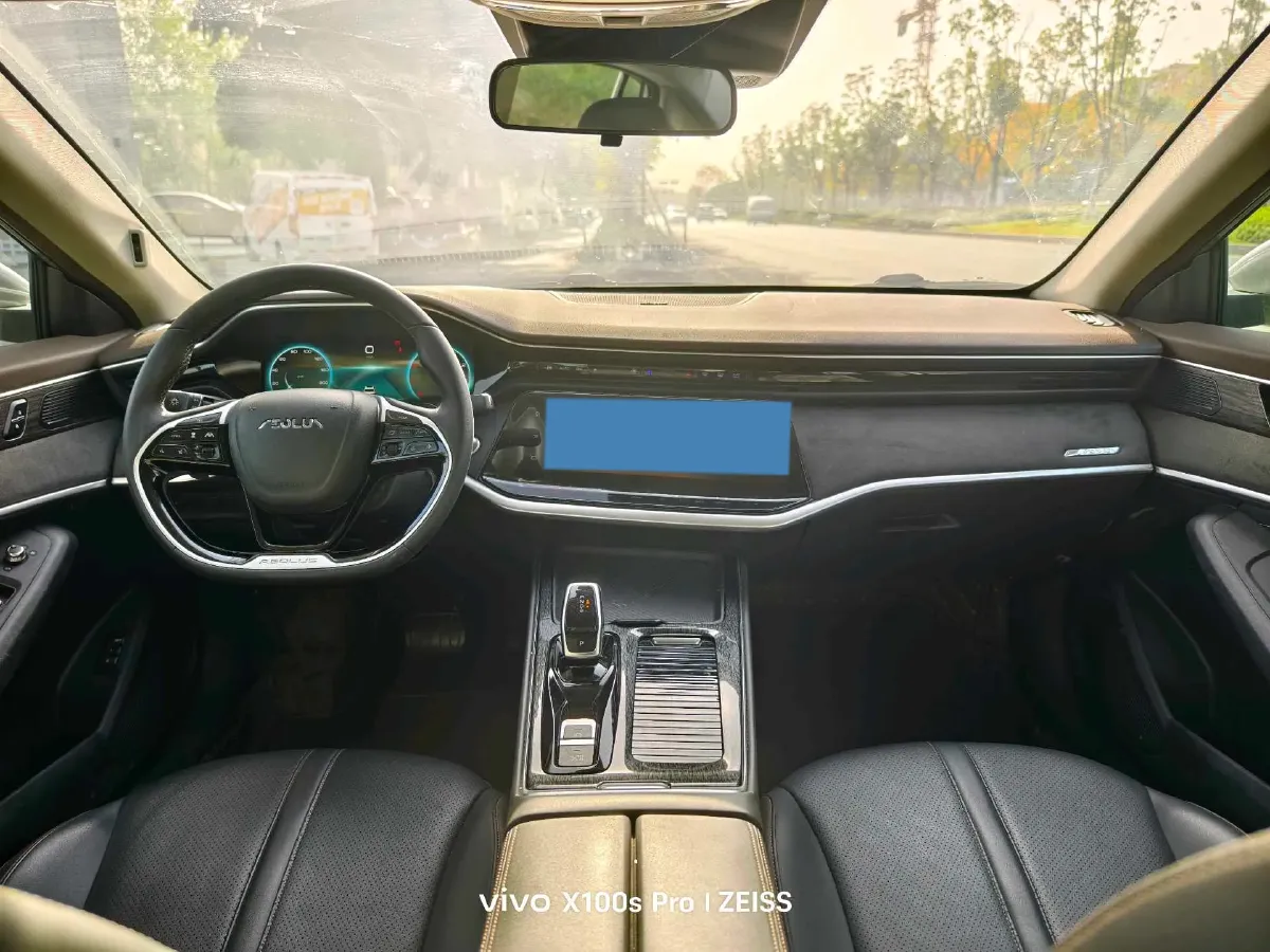 2021 DongFeng Aeolus YiXuan MAX 1.5T 190HP L4 7DCT,autocango,china used car exporter,china ev exporter,chinese used car exporter,chinese used ev exporter