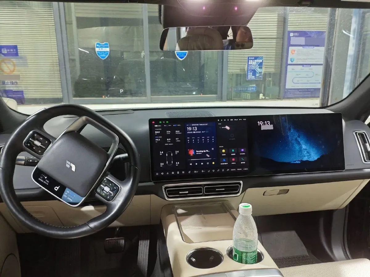 2023 Li L7 Range Extended 154HP REEV 40.9KWH,autocango,china used car exporter,china ev exporter,chinese used car exporter,chinese used ev exporter