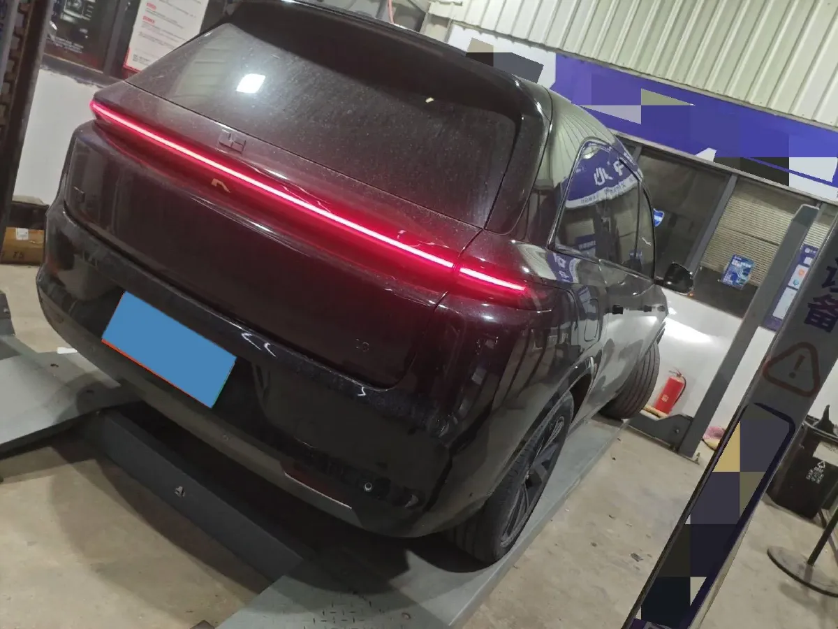 2023 Li L7 Range Extended 154HP REEV 40.9KWH,autocango,china used car exporter,china ev exporter,chinese used car exporter,chinese used ev exporter