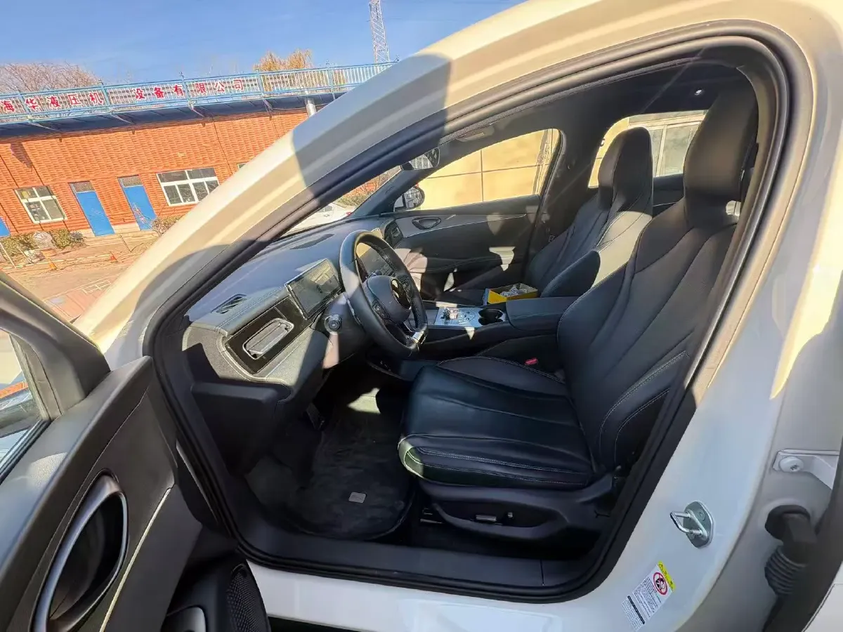 2025 BYD Seal 06 1.5L 101HP L4 E-CVT PHEV 15.87KWH,autocango,china used car exporter,china ev exporter,chinese used car exporter,chinese used ev exporter