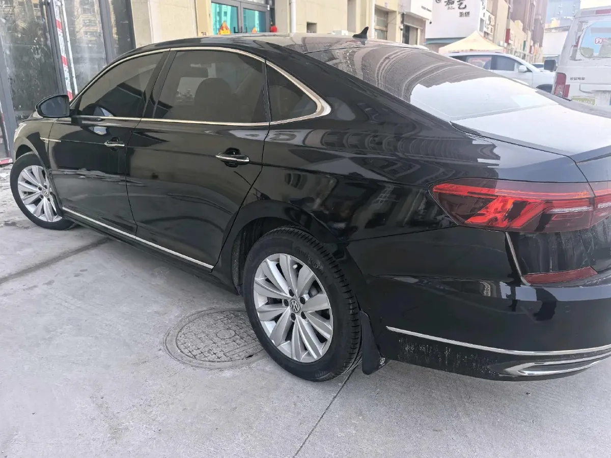 2020 Volkswagen Passat 2.0T 186HP L4 7DCT,autocango,china used car exporter,china ev exporter,chinese used car exporter,chinese used ev exporter