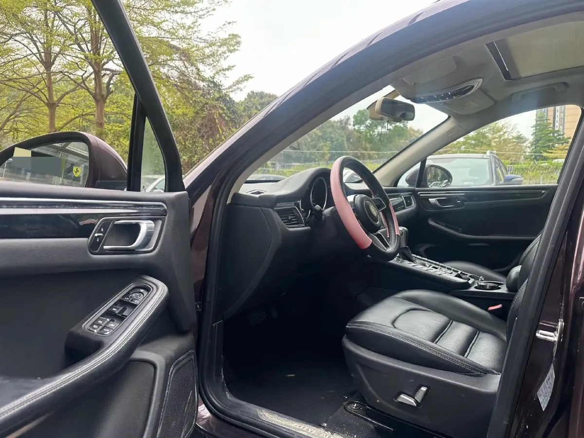 2017 Zotye SR9 2.0T 190HP L4 6DCT,autocango,china used car exporter,china ev exporter,chinese used car exporter,chinese used ev exporter