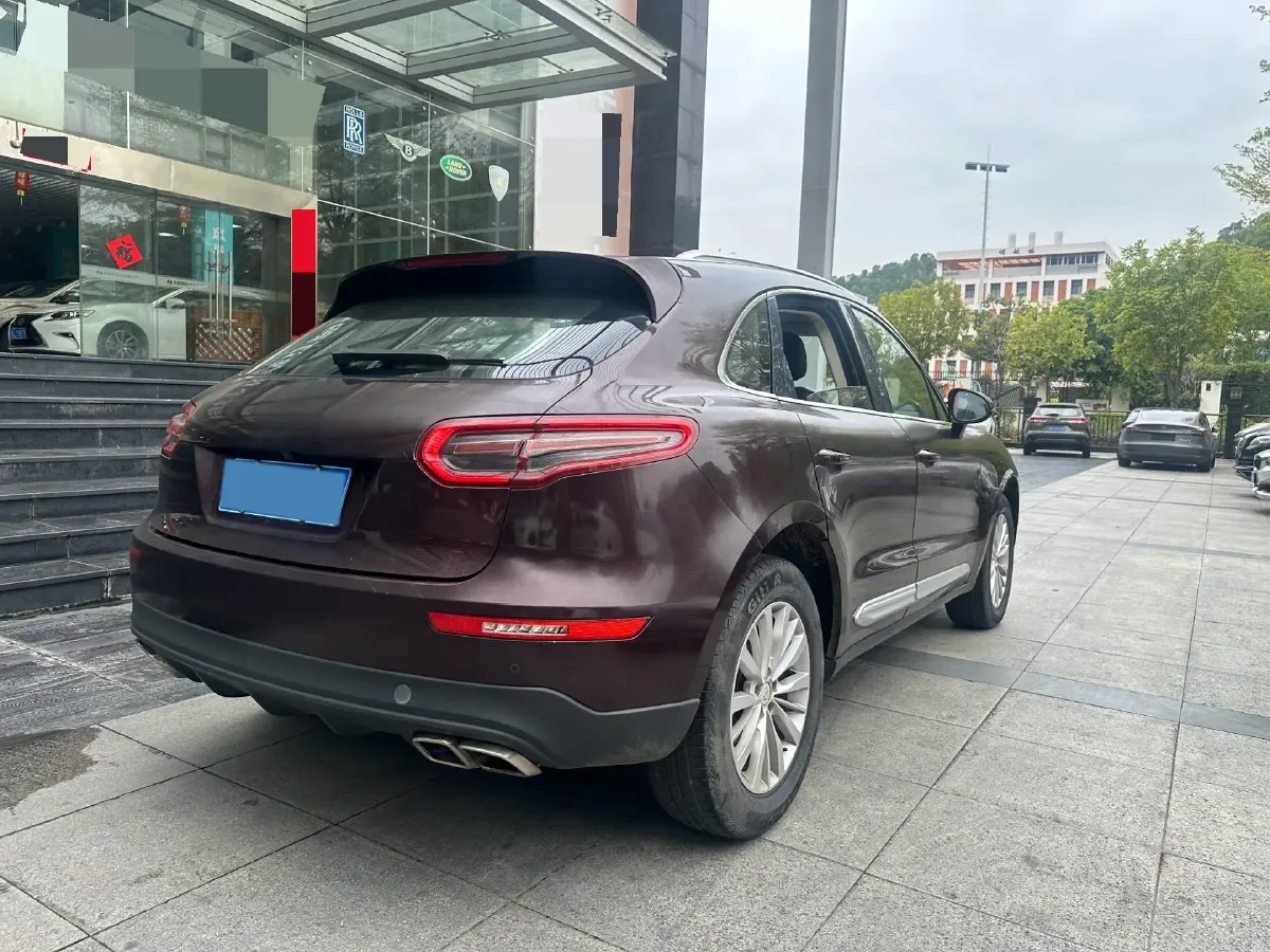 2017 Zotye SR9 2.0T 190HP L4 6DCT,autocango,china used car exporter,china ev exporter,chinese used car exporter,chinese used ev exporter