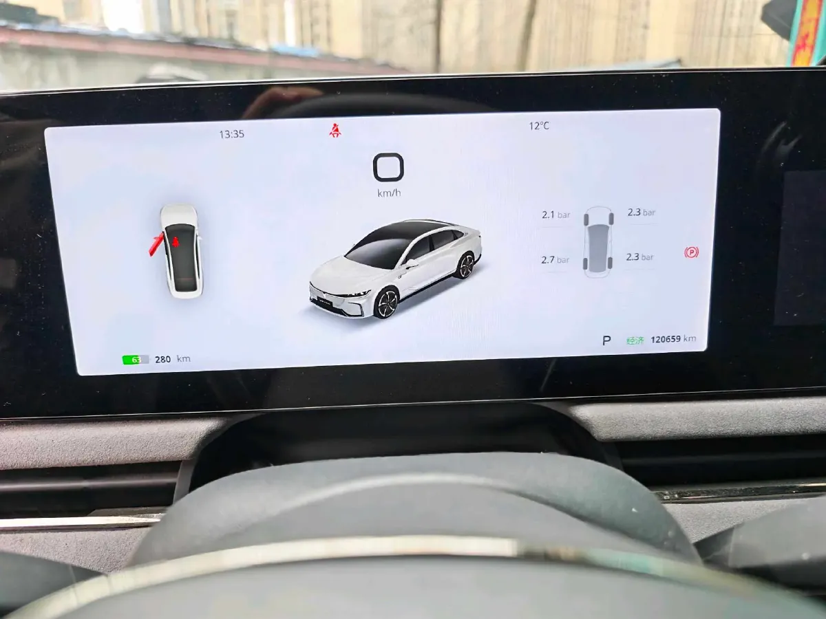 2023 Voyah ZhuiGuang BEV 82.11KWH,autocango,china used car exporter,china ev exporter,chinese used car exporter,chinese used ev exporter