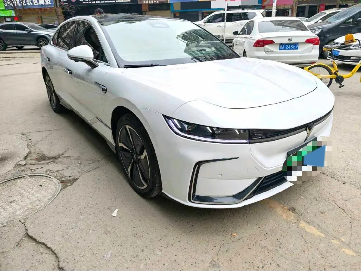2023 Voyah ZhuiGuang BEV 82.11KWH,autocango,china used car exporter,china ev exporter,chinese used car exporter,chinese used ev exporter