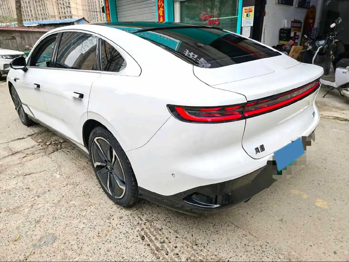 2023 Voyah ZhuiGuang BEV 82.11KWH,autocango,china used car exporter,china ev exporter,chinese used car exporter,chinese used ev exporter