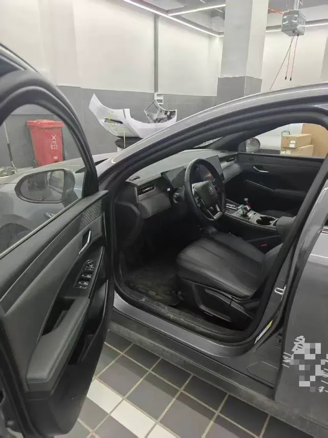 2025 BYD QinL BEV,autocango,china used car exporter,china ev exporter,chinese used car exporter,chinese used ev exporter