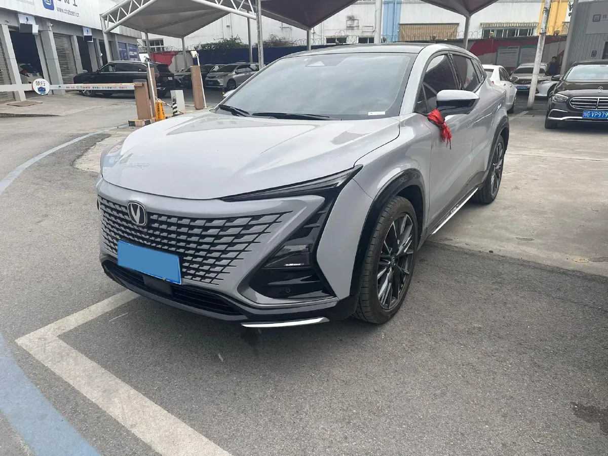 2023 ChangAn UNI-T 1.5T 188HP L4 7DCT,autocango,china used car exporter,china ev exporter,chinese used car exporter,chinese used ev exporter