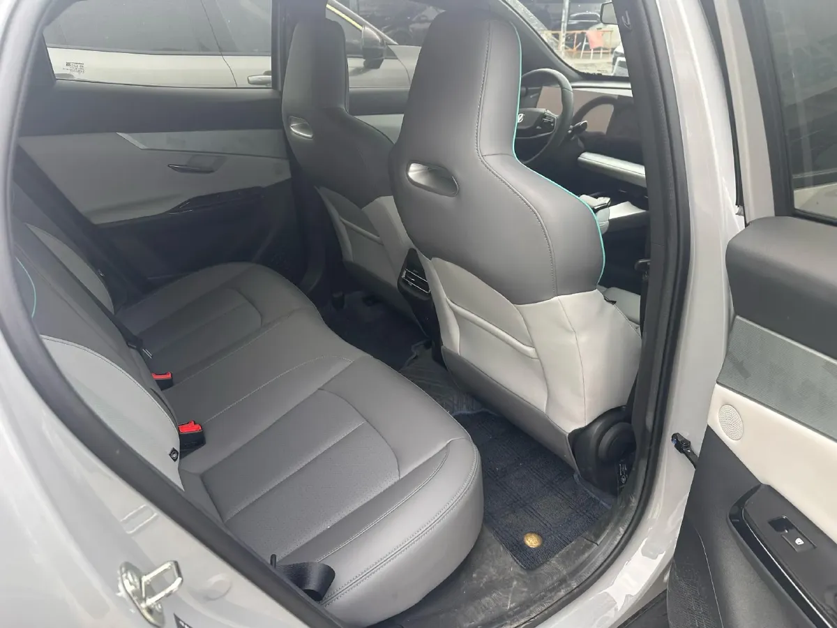 2023 ChangAn UNI-T 1.5T 188HP L4 7DCT,autocango,china used car exporter,china ev exporter,chinese used car exporter,chinese used ev exporter