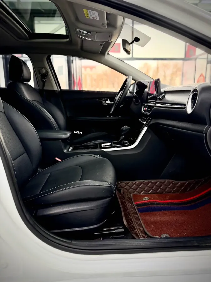 2021 Kia K3 1.5L 115HP L4 CVT,autocango,china used car exporter,china ev exporter,chinese used car exporter,chinese used ev exporter