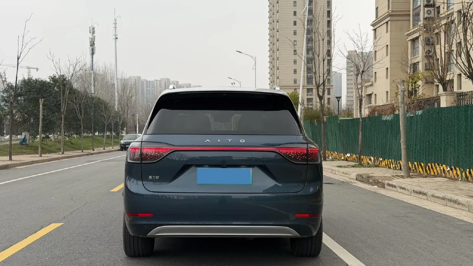 2024 AITO AITO M9 1.5T 152HP L4 REEV 42KWH,autocango,china used car exporter,china ev exporter,chinese used car exporter,chinese used ev exporter