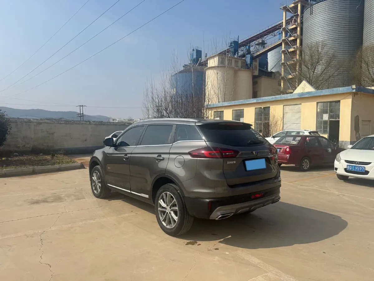 2020 Roewe i6 1.5T 169HP L4 7DCT,autocango,china used car exporter,china ev exporter,chinese used car exporter,chinese used ev exporter