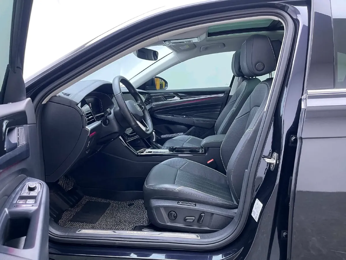 2023 Volkswagen Passat 2.0T 186HP L4 7DCT,autocango,china used car exporter,china ev exporter,chinese used car exporter,chinese used ev exporter