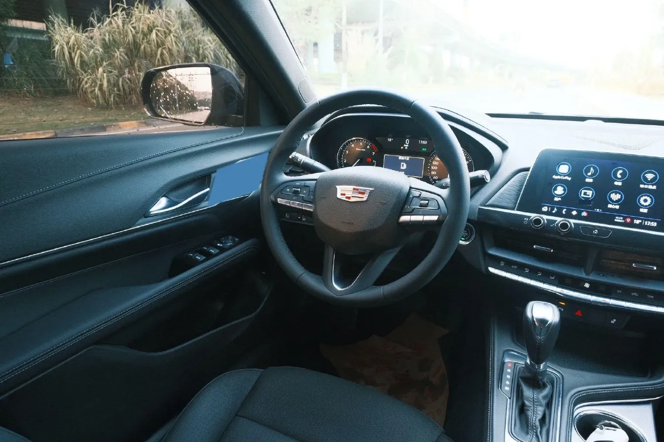 2022 Cadillac CT4 2.0T 237HP L4 8AT,autocango,china used car exporter,china ev exporter,chinese used car exporter,chinese used ev exporter