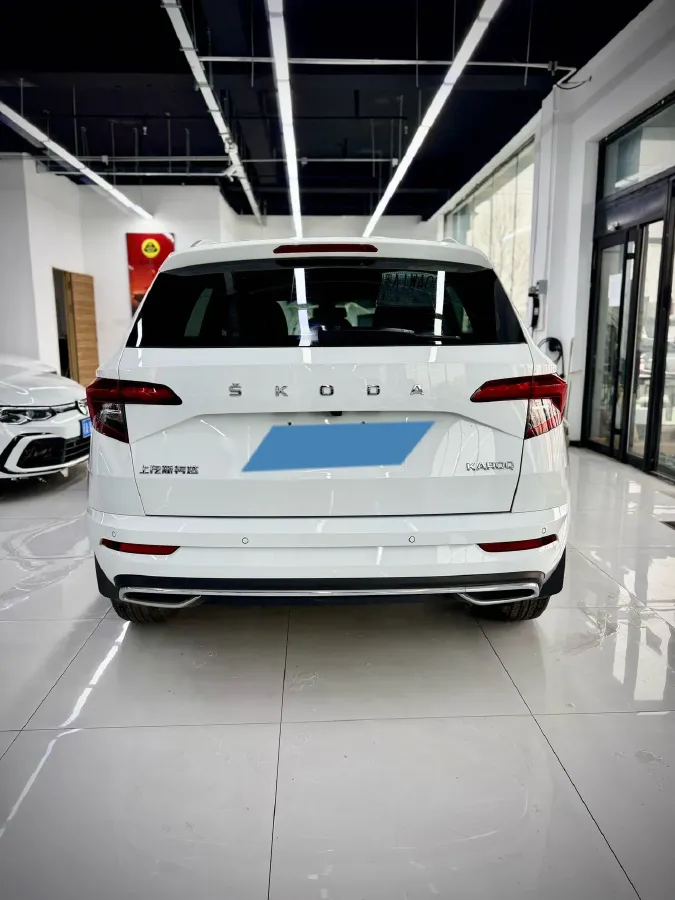 2023 Skoda Karoq 1.4T 150HP L4 7DCT,autocango,china used car exporter,china ev exporter,chinese used car exporter,chinese used ev exporter