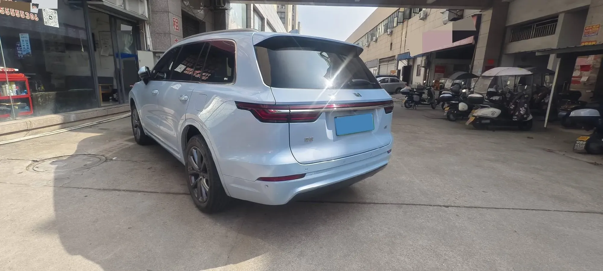 2020 Li ONE Range Extended 131HP REEV 40.5KWH,autocango,china used car exporter,china ev exporter,chinese used car exporter,chinese used ev exporter
