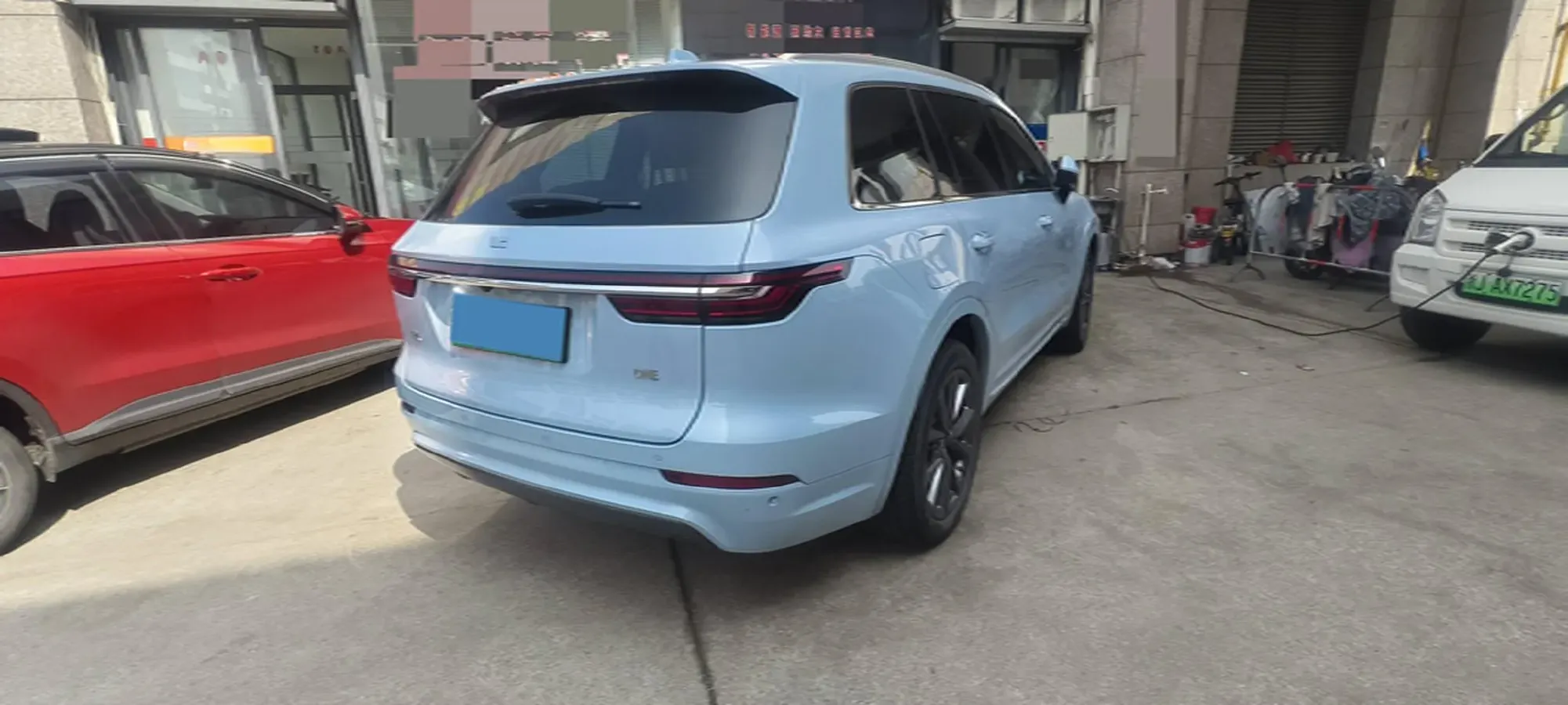 2020 Li ONE Range Extended 131HP REEV 40.5KWH,autocango,china used car exporter,china ev exporter,chinese used car exporter,chinese used ev exporter